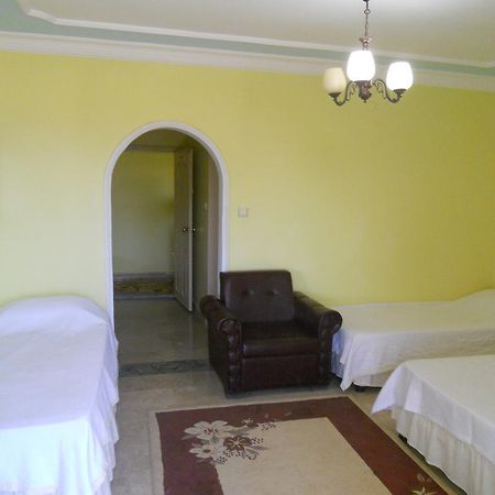 Baris Hotel Erdemli Esterno foto