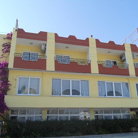 Baris Hotel Erdemli Esterno foto