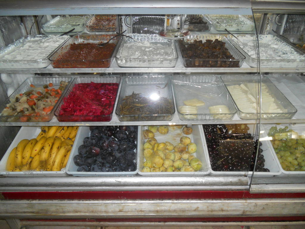 Baris Hotel Erdemli Esterno foto