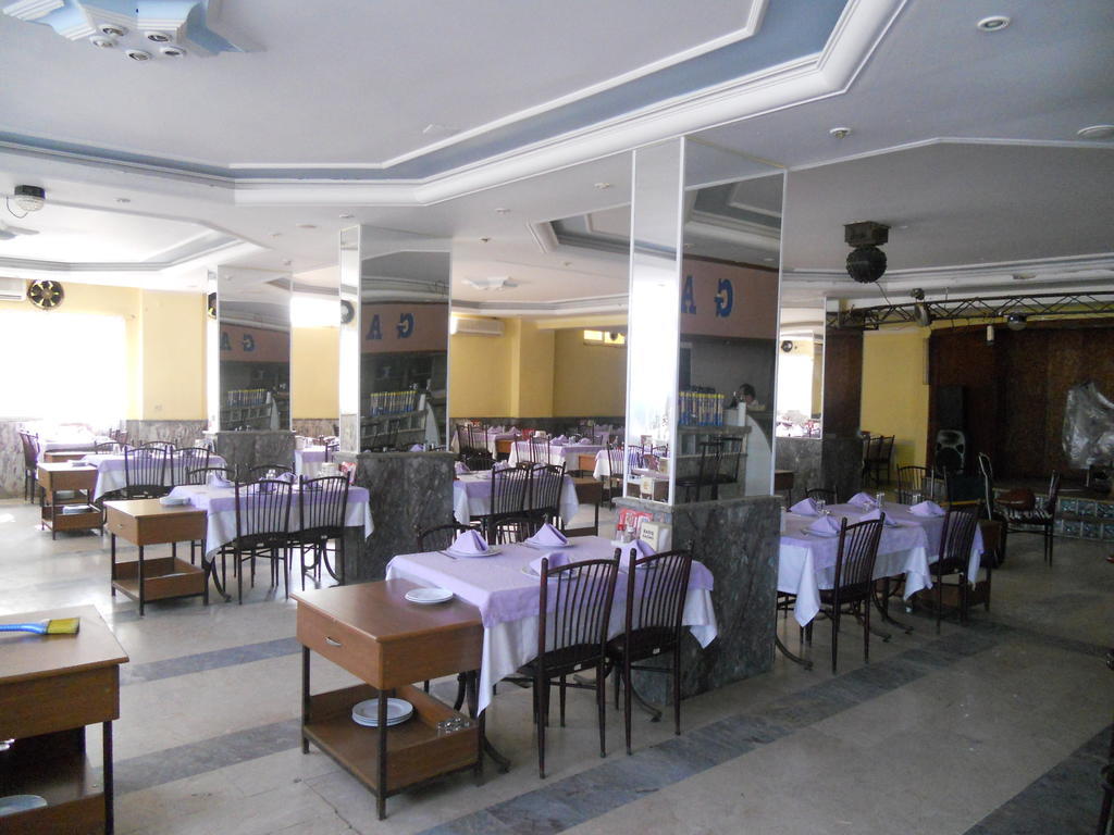 Baris Hotel Erdemli Esterno foto